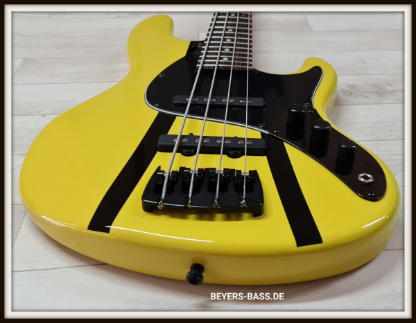 Preview: Sandberg California II TT4 Lionel Shortscale, Custom Color Letterbox Yellow Highgloss+Black Stripes